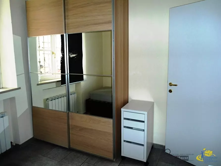 Immagine 11 di Bilocale in affitto  in Via Primo Groppi 14 a Parma