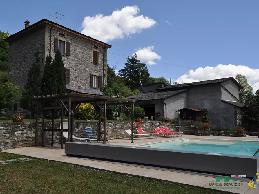 Immagine 27 di Rustico / casale in vendita  in VIA MAESTRI a Valmozzola