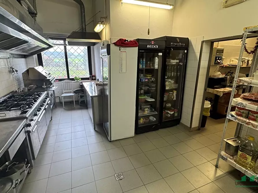 Immagine 28 di Bar / Ristorante in vendita  in Via La Spezia 32 a Collecchio