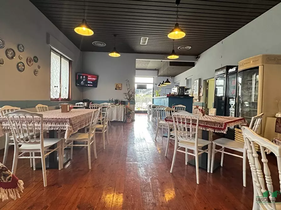 Immagine 5 di Bar / Ristorante in vendita  in Via La Spezia 32 a Collecchio