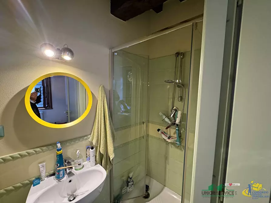 Immagine 10 di Trilocale in vendita  in borgo Paglia a Parma