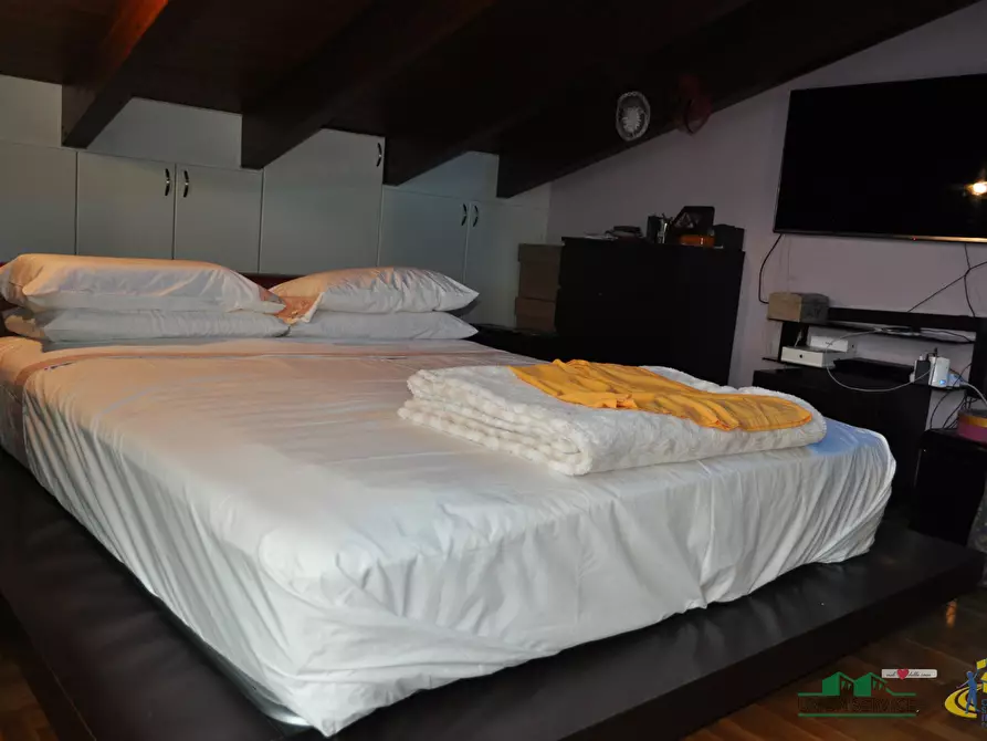 Immagine 52 di Quadrilocale in vendita  in Via Bertolotta 9 a Sissa Trecasali