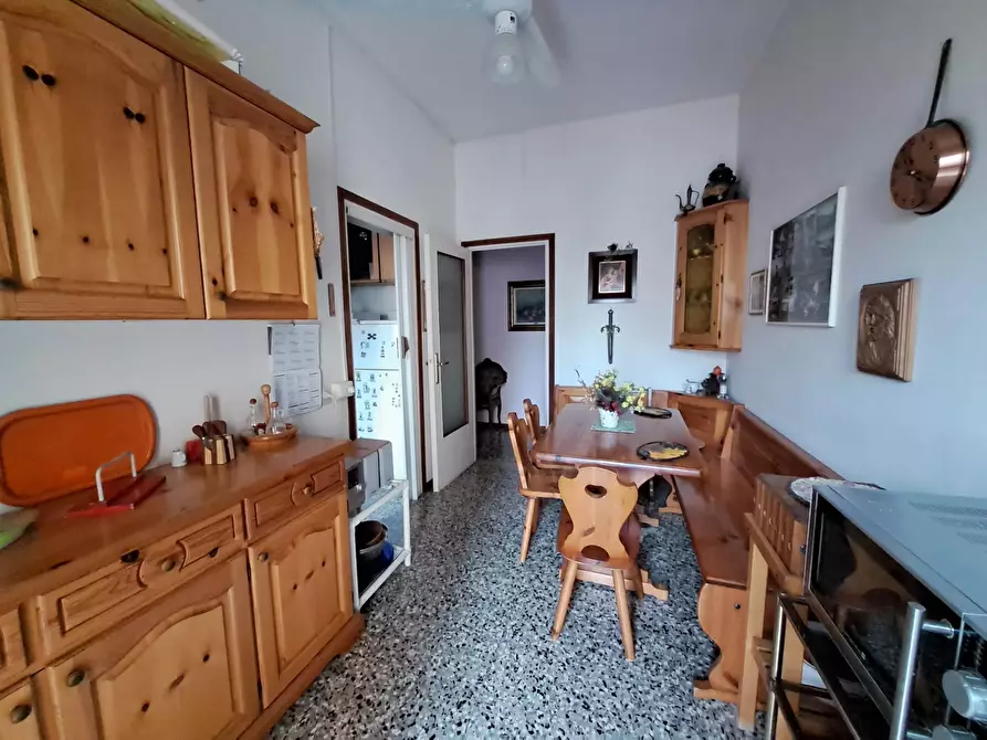 Immagine 8 di Trilocale in vendita  in Via Giorgio Compiani a Parma