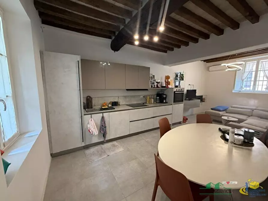 Immagine 1 di Bilocale in affitto  in Borgo San Giuseppe 4 a Parma
