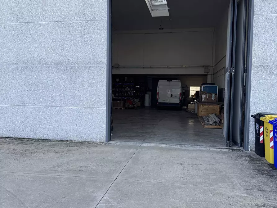 Immagine 12 di Attività artigianale in vendita  in Via Alfred Bernhard Nobel a Parma