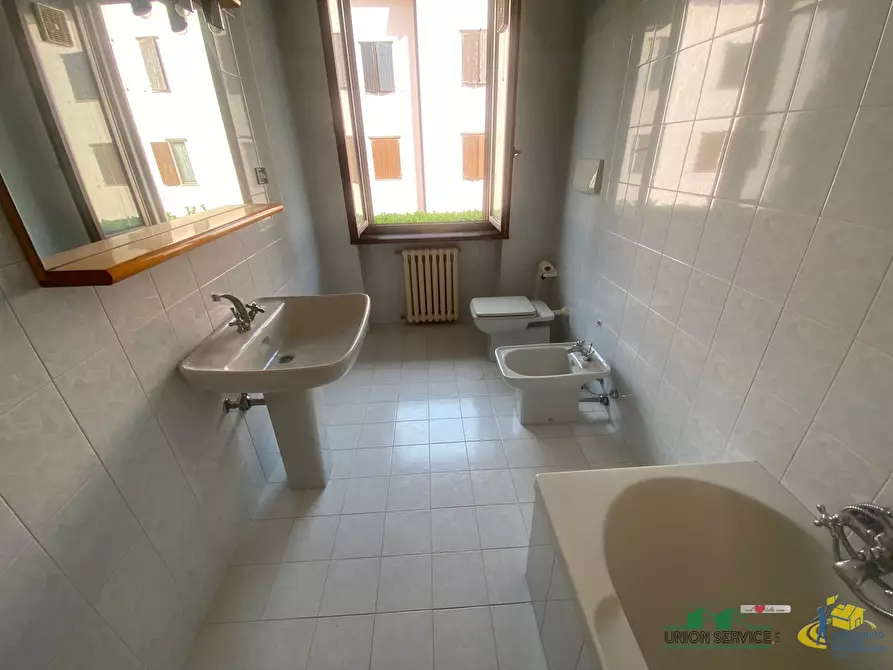 Immagine 37 di Casa bifamiliare in vendita  in Via Pietro Nenni 7/9 a Noceto