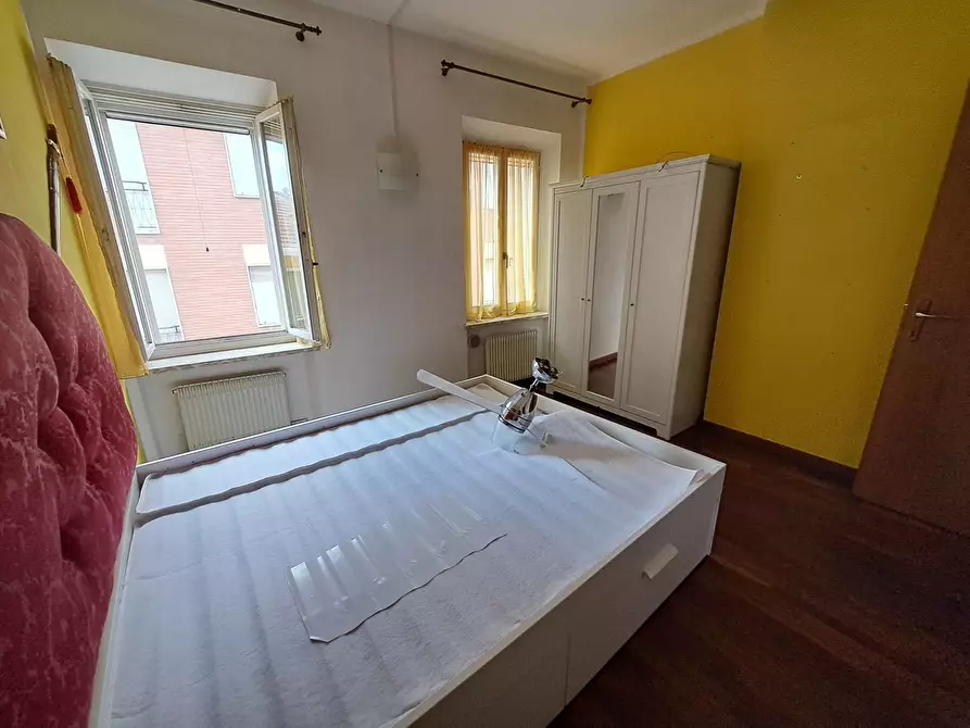 Immagine 14 di Bilocale in vendita  in Borgo Guazzo a Parma