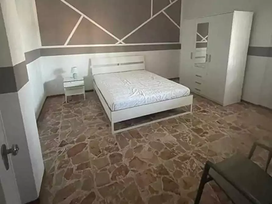 Immagine 1 di Stanza singola in affitto  in Via Pontremoli 10 a Parma