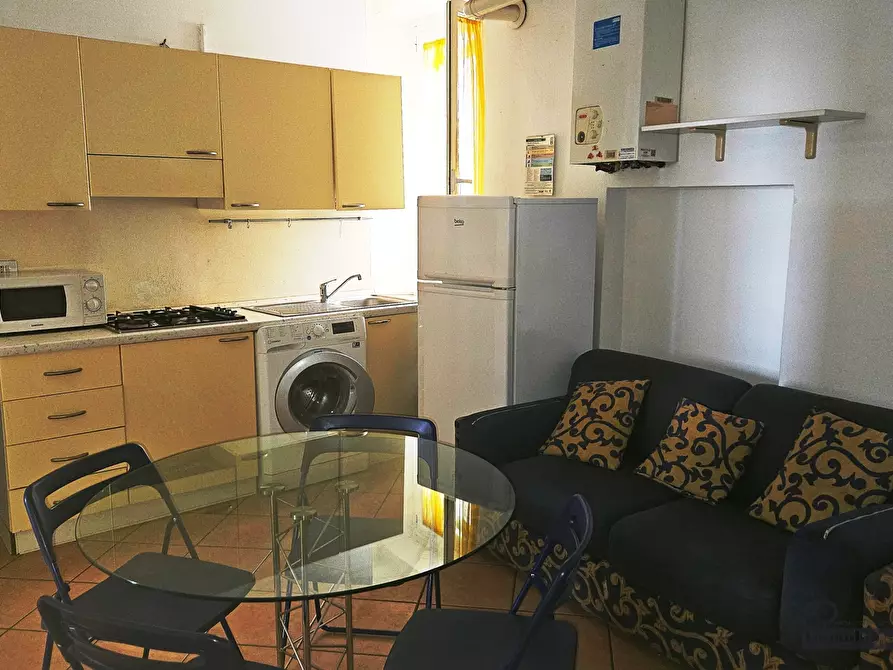 Immagine 1 di Trilocale in vendita  in Strada Garibaldi 45 a Parma