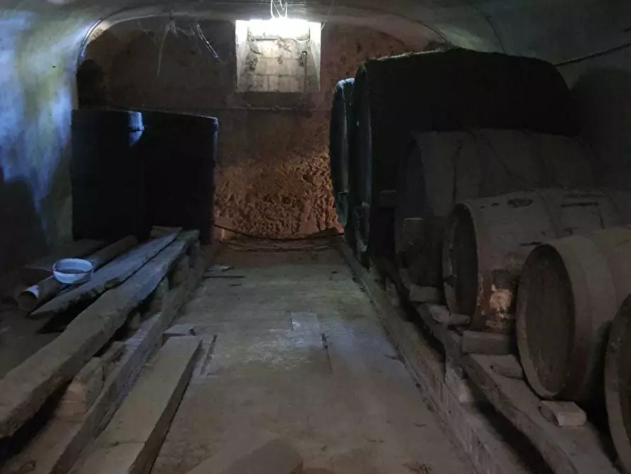 Immagine 46 di Porzione di casa in vendita  in Via Cavaillon 7 a Langhirano