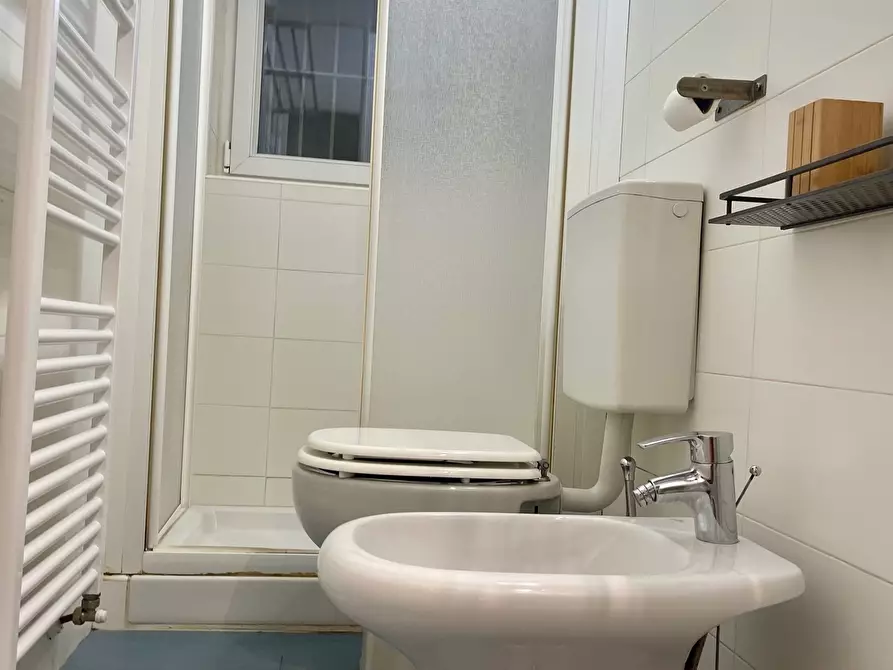 Immagine 10 di Bilocale in vendita  in Strada XX Settembre a Parma