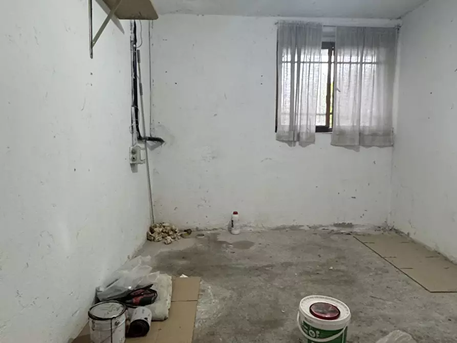 Immagine 40 di Trilocale in vendita  in via Nazionale a Fornovo Di Taro