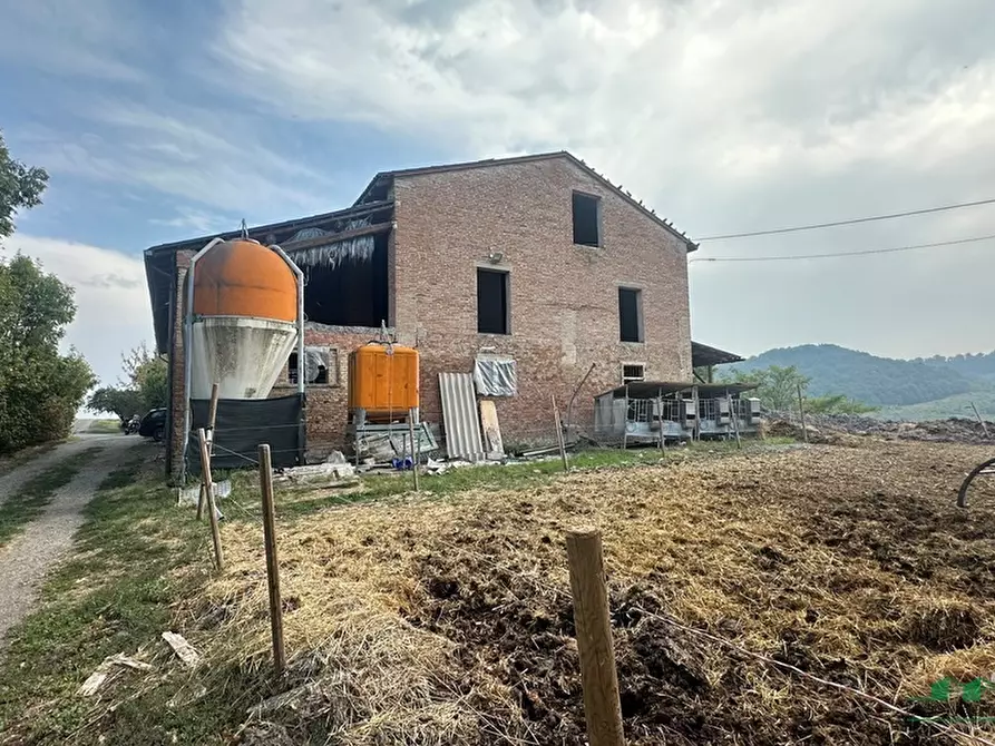 Immagine 27 di Rustico / casale in vendita  in le coste 1 a Sala Baganza