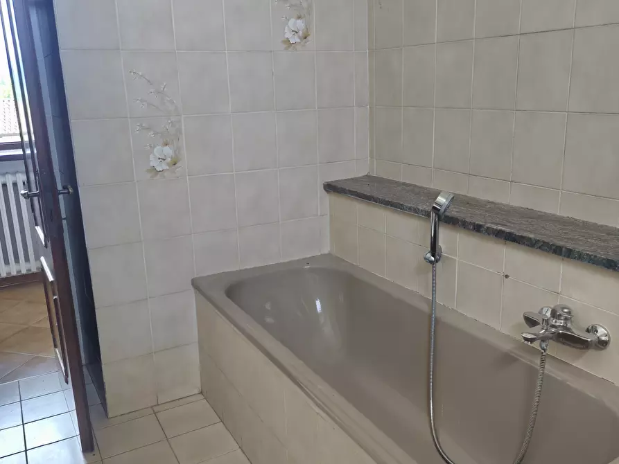 Immagine 20 di Porzione di casa in vendita  in Via Vidiana 34 a Langhirano