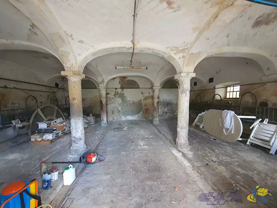 Immagine 3 di Porzione di casa in vendita  in VIA CAVAILLON 7 a Langhirano