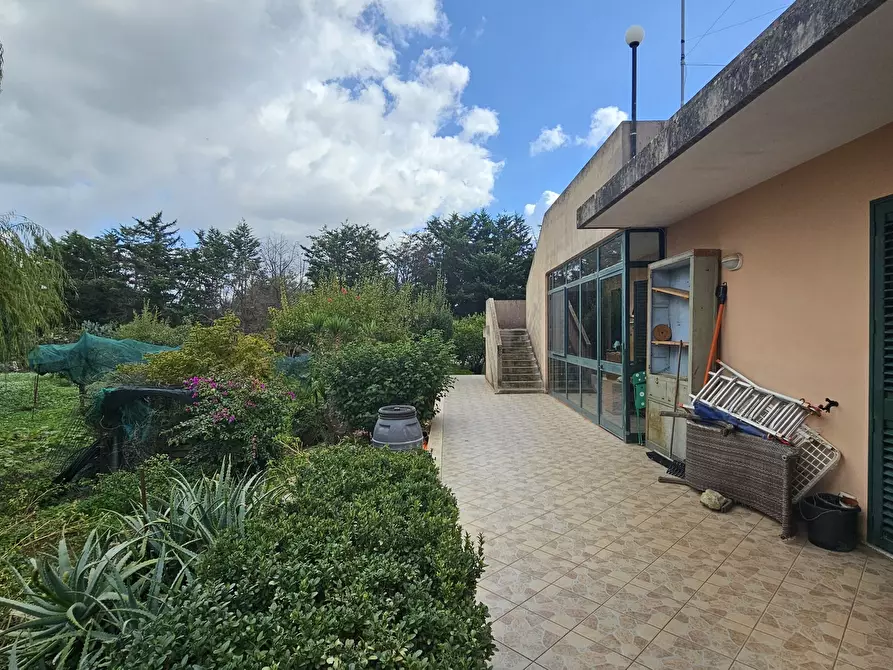 Immagine 11 di Villa in vendita  in Via San Giuliano San Elena 22 a Modica