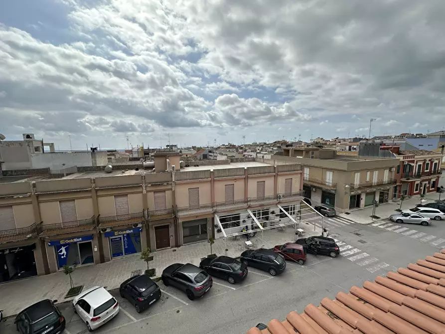 Immagine 3 di Mansarda in vendita  in VIA DUCA DEGLI ABRUZZI 8 a Ispica