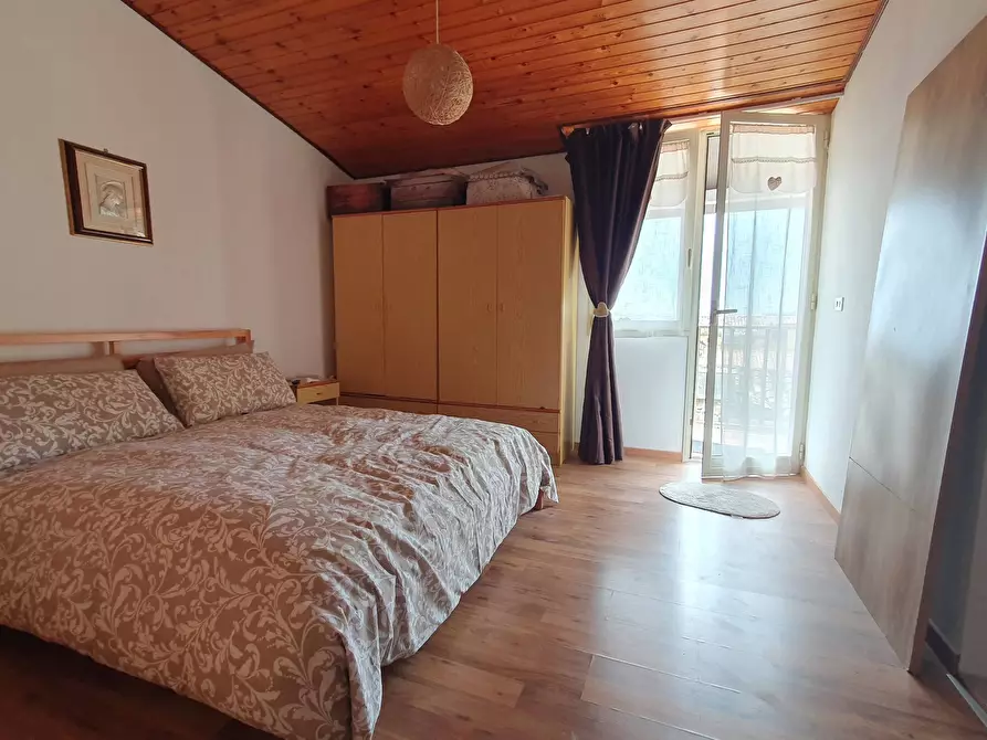 Immagine 3 di Porzione di casa in vendita  in Vico Asmara 111 a Modica