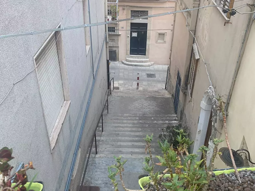 Immagine 4 di Appartamento in vendita  in Via San Vincenzo 71 a Modica