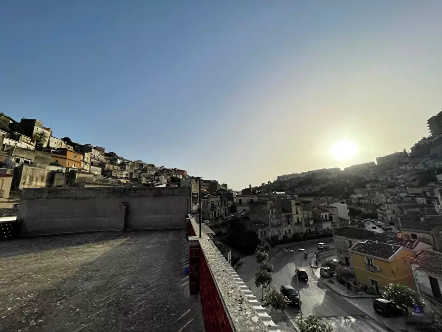 Immagine 9 di Appartamento in vendita  a Modica