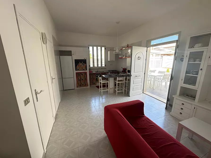 Immagine 15 di Stanza singola in affitto  in Via Lipari 212 a Modica