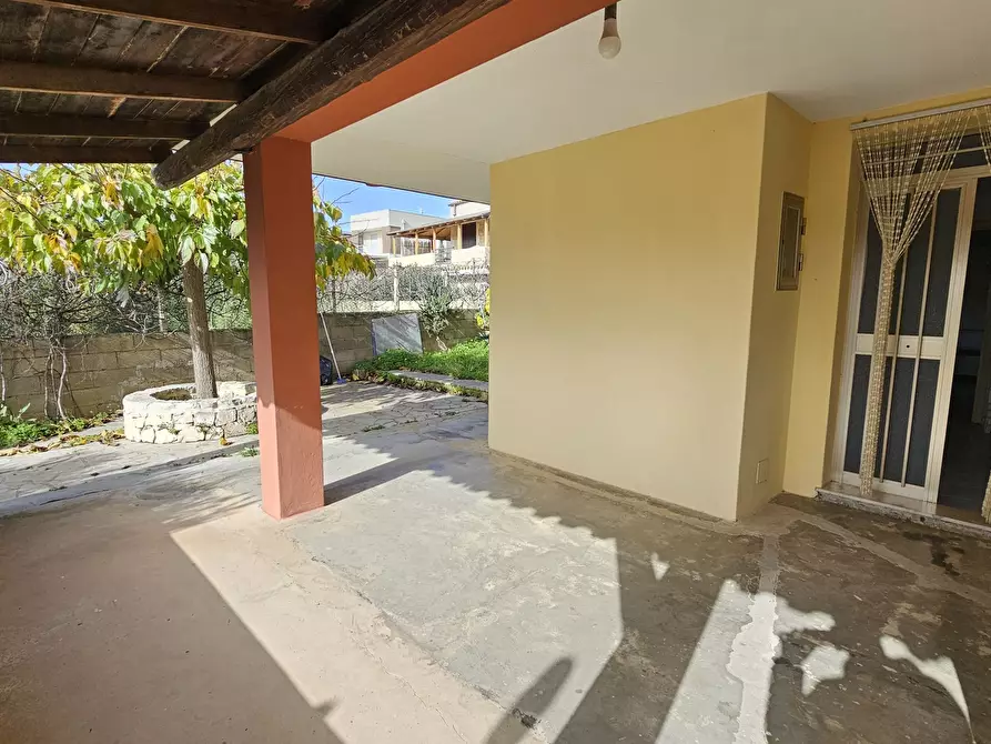 Immagine 3 di Villa in vendita  in Corso Mediterraneo 118 a Modica