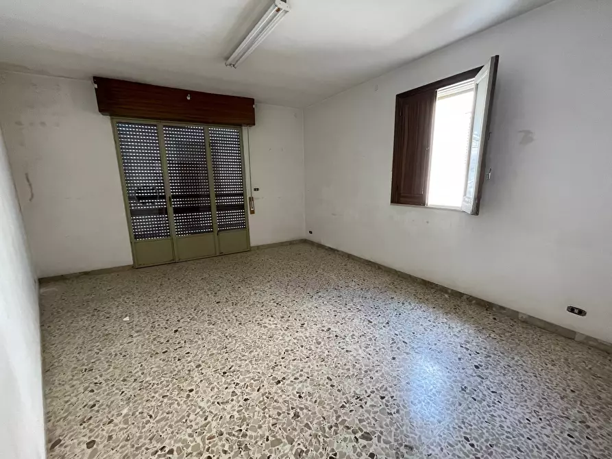 Immagine 5 di Porzione di casa in vendita  in VIA VAINA a Modica