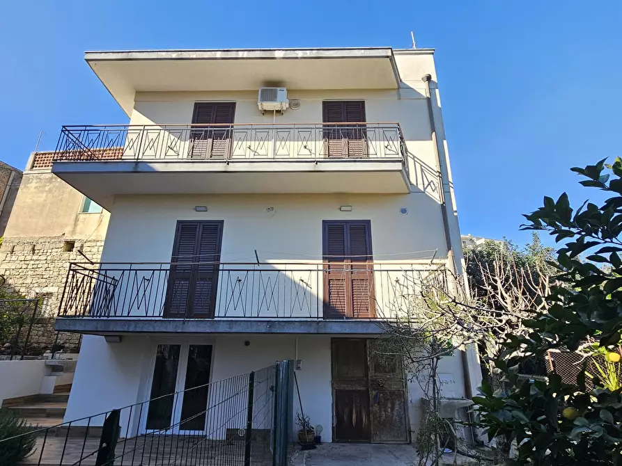 Immagine 2 di Appartamento in vendita  a Modica