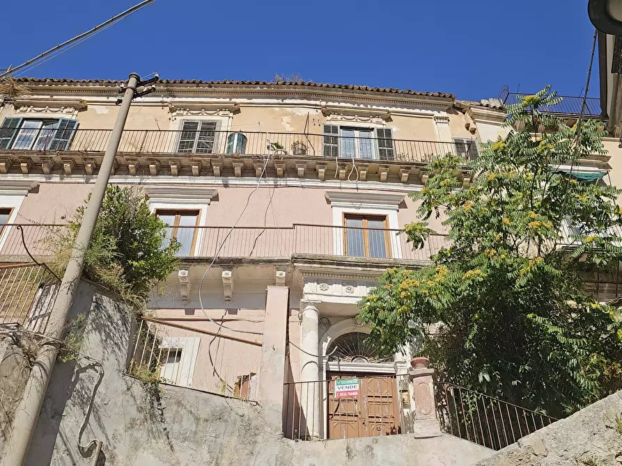 Immagine 1 di Appartamento in vendita  in Via Campailla 952 a Modica