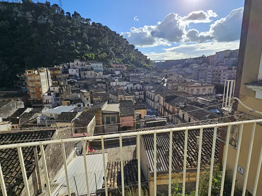 Immagine 6 di Casa indipendente in affitto  in Vico Buscema a Modica