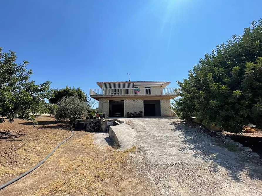 Immagine 34 di Villa in vendita  in Strada Provinciale 40 a Scicli