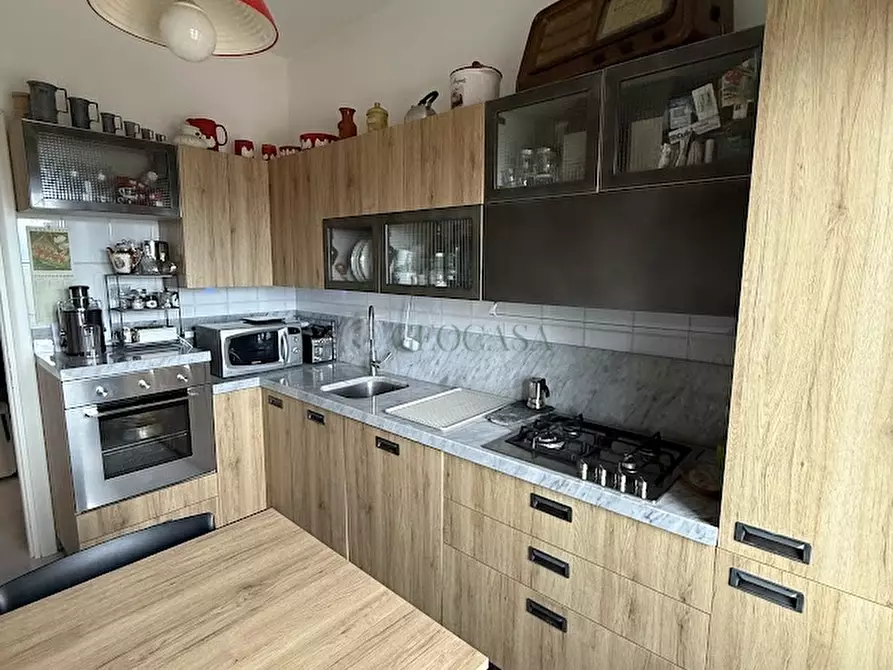 Immagine 8 di Porzione di casa in vendita  a Follo