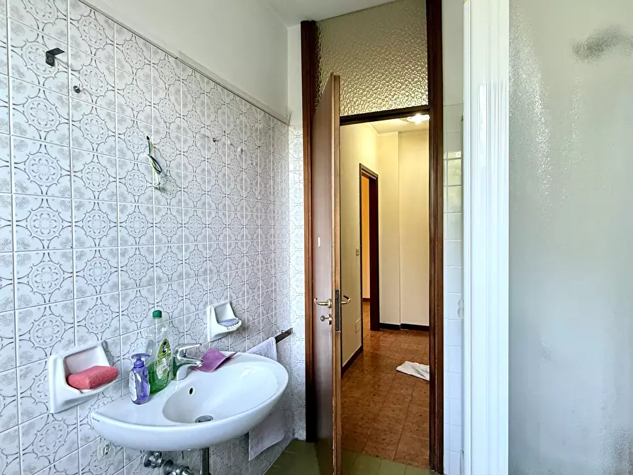 Immagine 23 di Pentalocale in vendita  in via Del Fiume 5 a San Lazzaro Di Savena