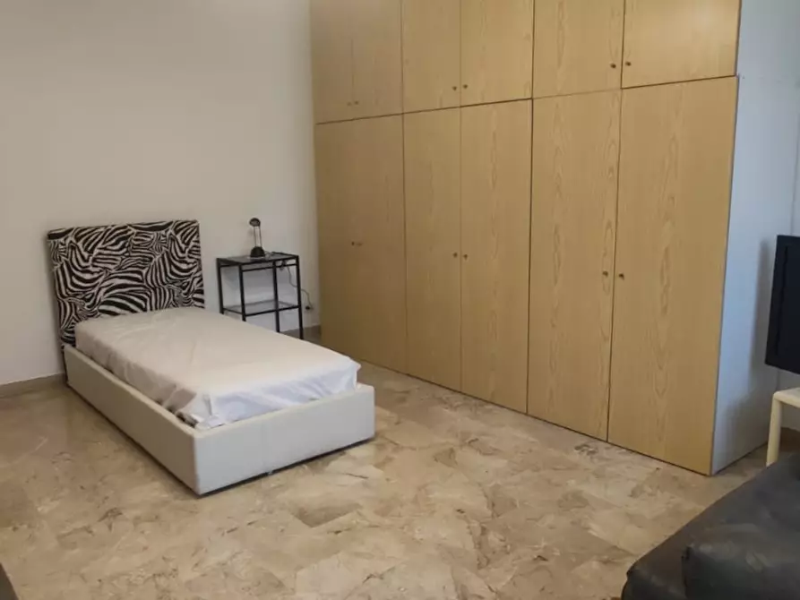 Immagine 34 di Pentalocale in affitto  in Via Misa 32 a Bologna