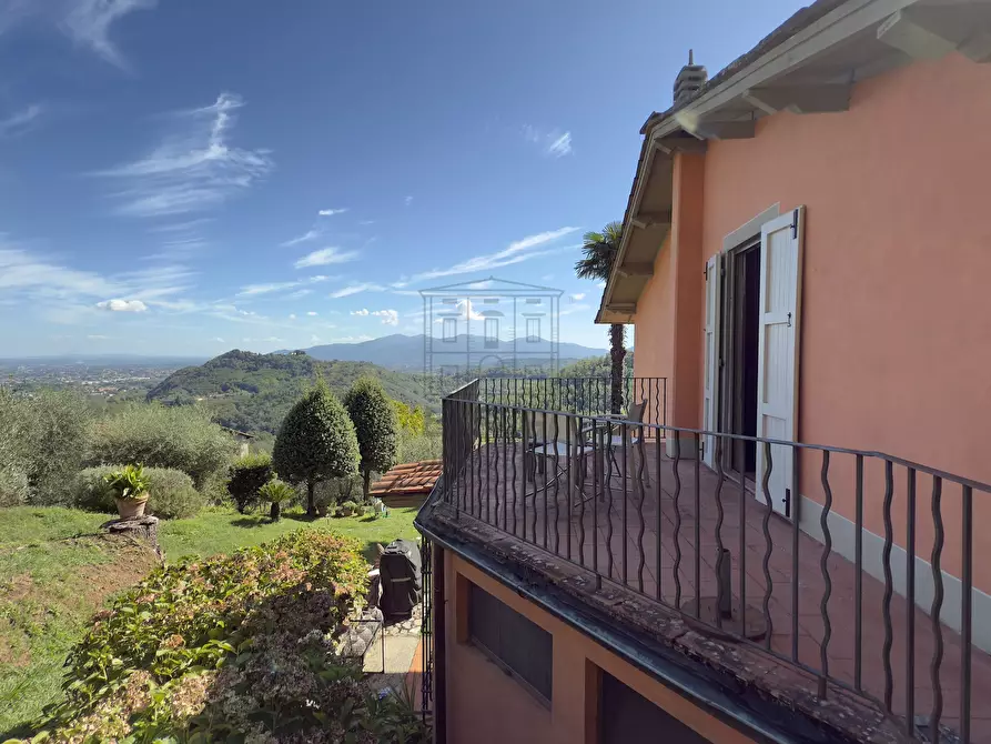 Immagine 10 di Rustico / casale in vendita  in Via di Mastiano e Gugliano 1024 a Lucca