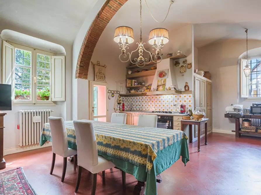 Immagine 16 di Villa in vendita  in Via Valle 18 a Santa Maria A Monte