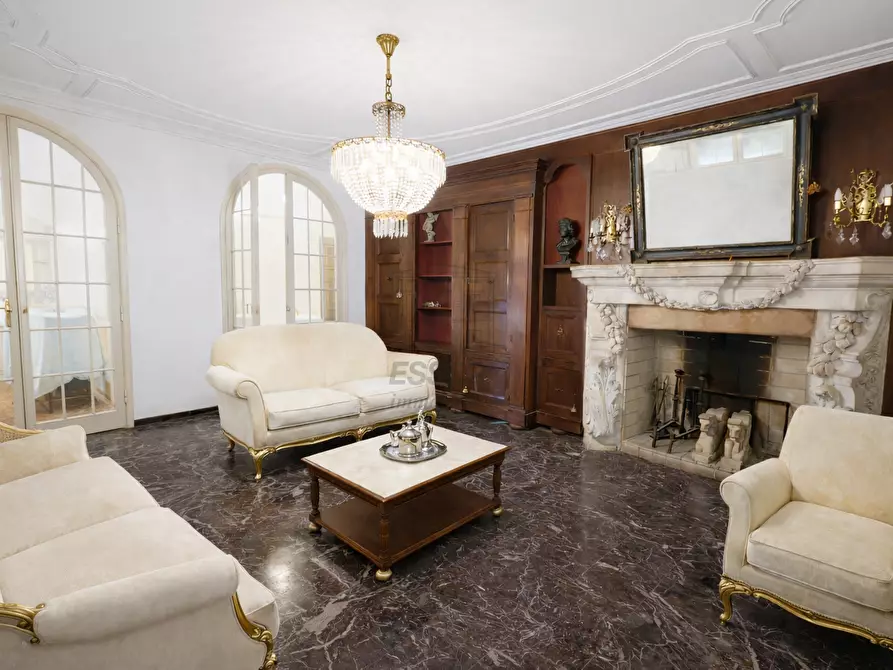 Immagine 6 di Villa in vendita  in Via Teresa Bandettini a Lucca