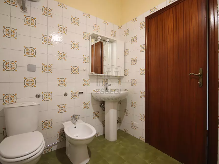 Immagine 16 di Appartamento in vendita  in Via Berti 57 a Capannori