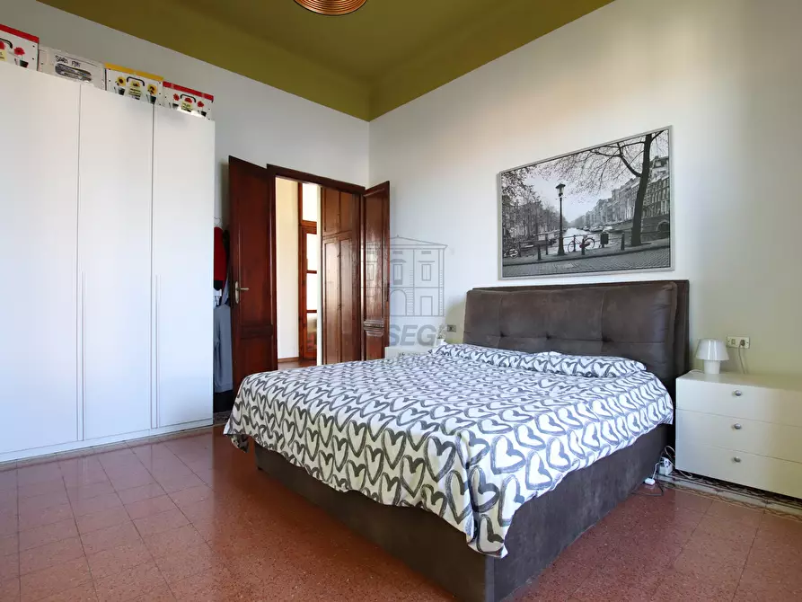 Immagine 19 di Villa in vendita  in via barsanti e matteucci a Lucca