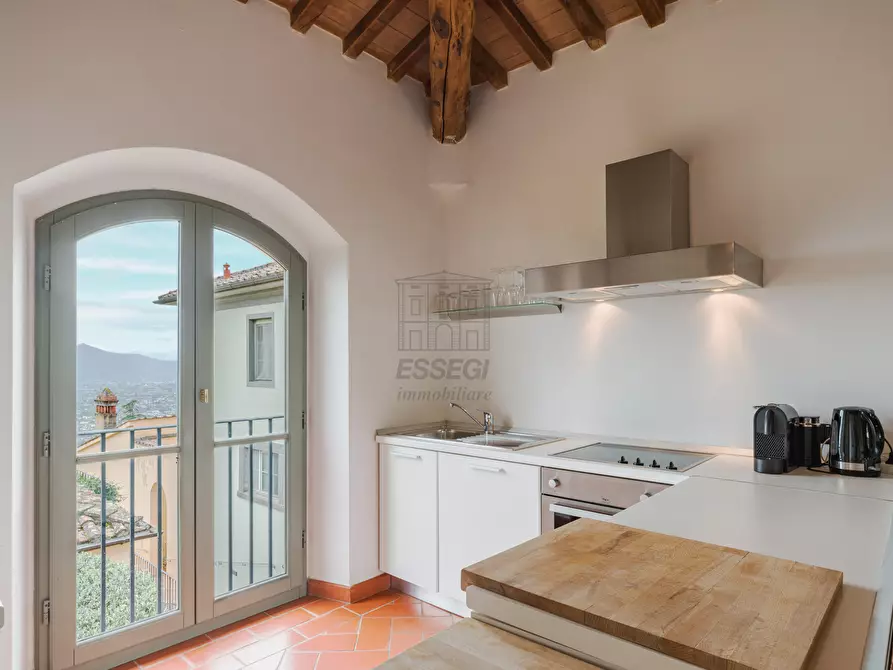 Immagine 8 di Rustico / casale in vendita  in Per matraia 22 a Capannori