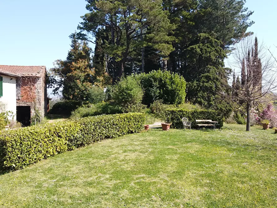 Immagine 3 di Rustico / casale in vendita  in Via del Borgo 55 a Lucca