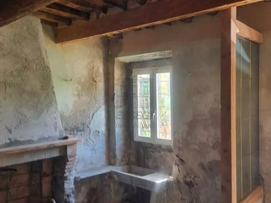 Immagine 4 di Terratetto in vendita  a Lucca