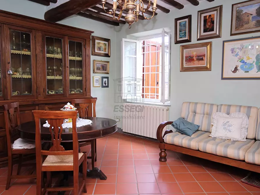 Immagine 4 di Rustico / casale in vendita  a Capannori