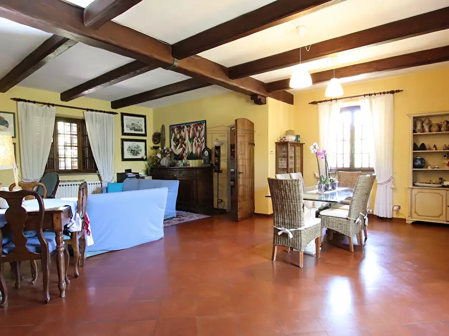 Immagine 6 di Villa in vendita  in Via dei Borelli a Lucca