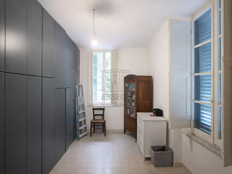 Immagine 9 di Appartamento in vendita  in Piazza Santa Maria Bianca a Lucca