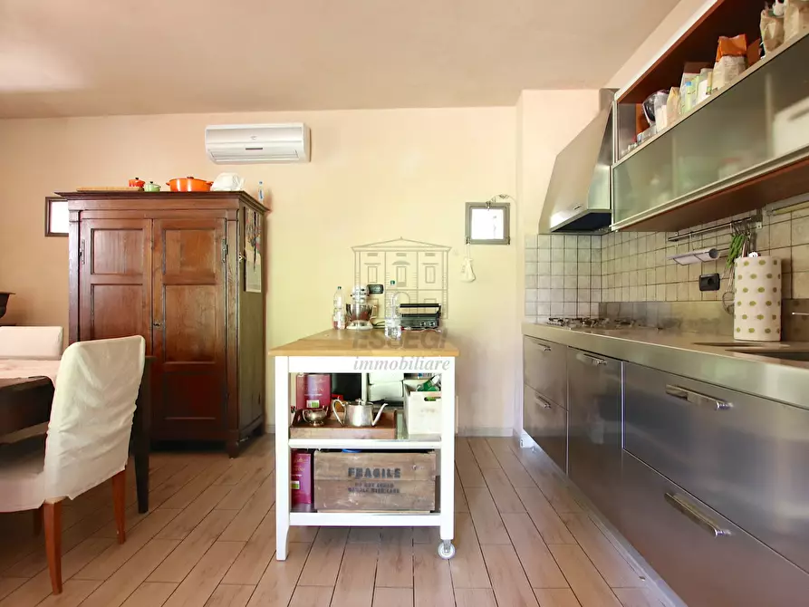 Immagine 36 di Villa in vendita  in Via di segromigno a Capannori