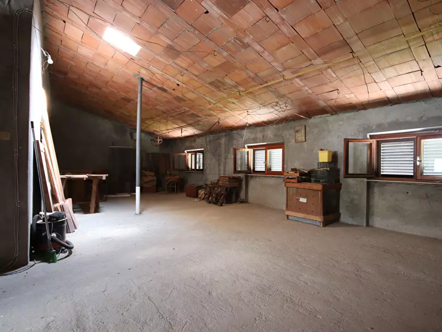 Immagine 25 di Villa in vendita  in Via di Mammoli a Lucca