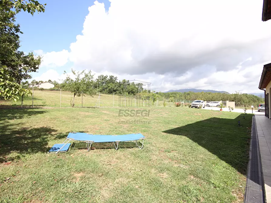 Immagine 6 di Villa in vendita  in Erta della Chiesa, Porcari 4 a Porcari