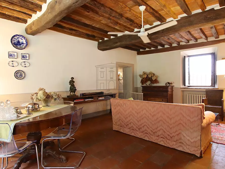 Immagine 27 di Rustico / casale in vendita  in Via della Scogliera 182 a Lucca