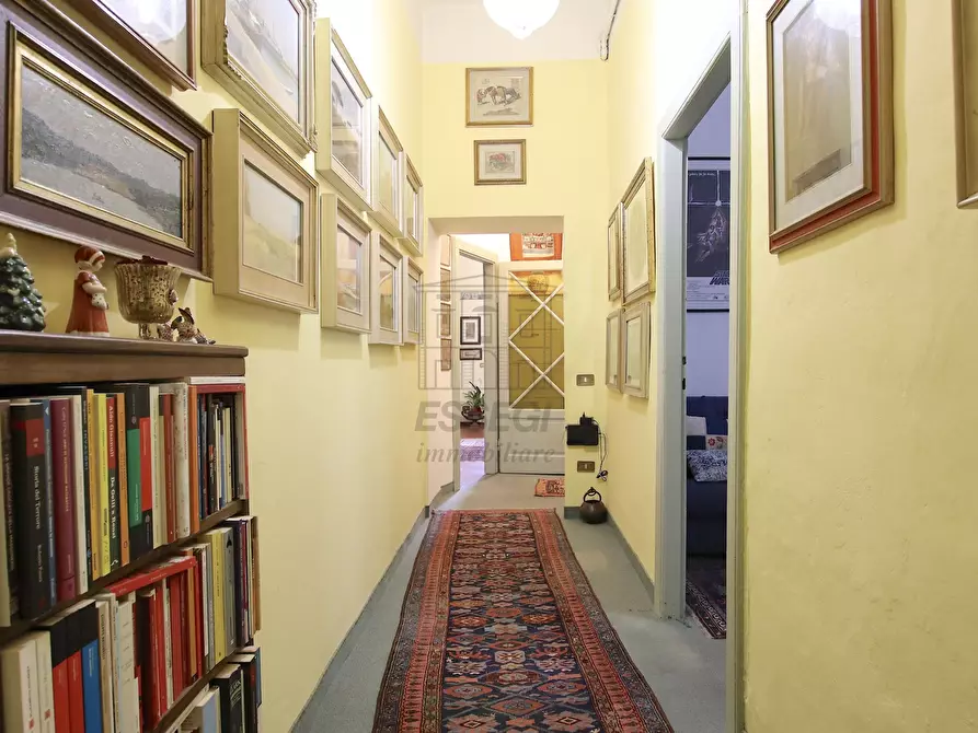 Immagine 32 di Appartamento in vendita  in Via Buia a Lucca